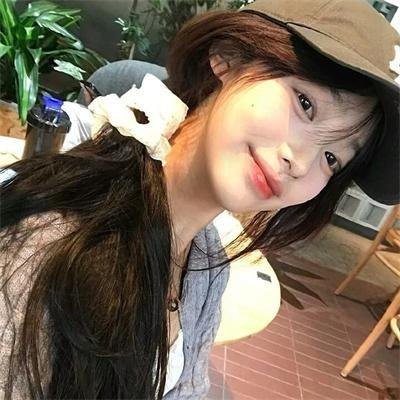 少女法哈海报